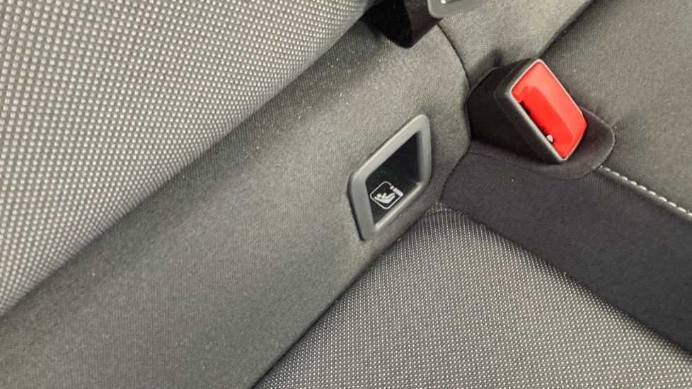 Skoda Fabia 1.0 TSI 116 Design Edition 5dr DSG Petrol Hatchback - Image 37