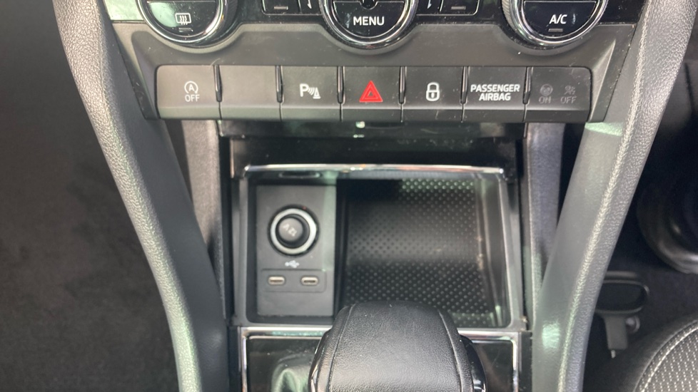 Skoda Kodiaq 1.5 TSI SE Drive 5dr DSG [7 Seat] Petrol Estate - Image 31