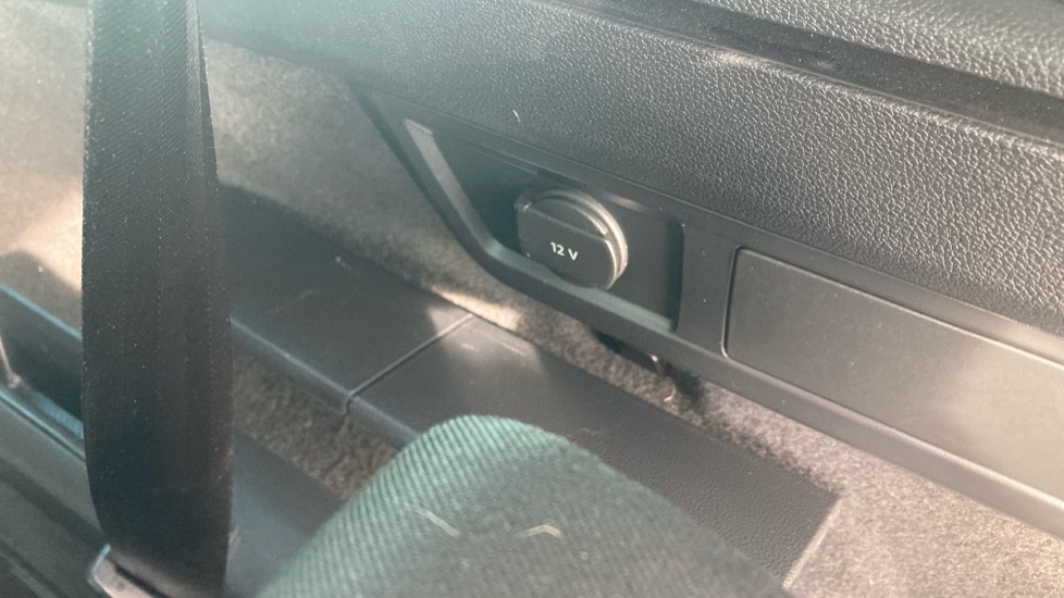 Skoda Kodiaq 1.5 TSI SE Drive 5dr DSG [7 Seat] Petrol Estate - Image 43
