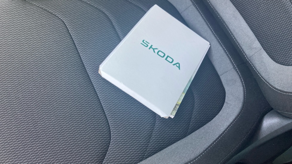 Skoda Kodiaq 1.5 TSI SE Drive 5dr DSG [7 Seat] Petrol Estate - Image 45