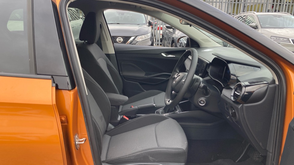 Skoda Fabia 1.0 TSI 116 Colour Edition 5dr DSG Petrol Hatchback - Image 15
