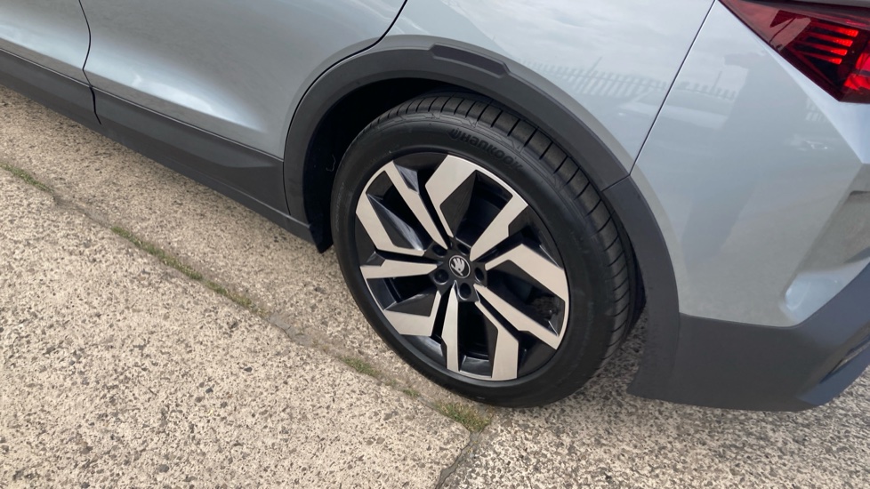 Skoda Elroq 210kW 85 SportLine 82kWh 5dr Auto Electric Estate - Image 22