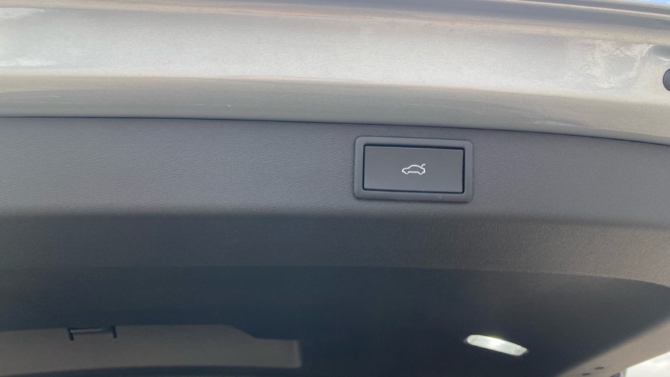 Skoda Elroq 210kW 85 SportLine 82kWh 5dr Auto Electric Estate - Image 43