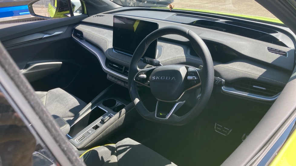 Skoda Elroq 250kW vRS 84kWh 4x4 5dr Auto Electric Estate - Image 6