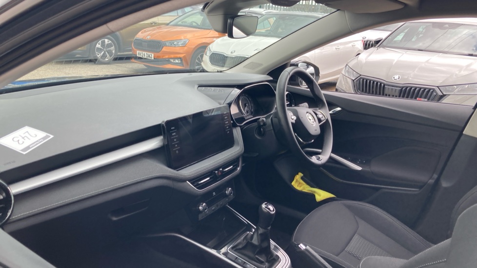Skoda Fabia 1.0 TSI 110 SE L 5dr Petrol Hatchback - Image 2