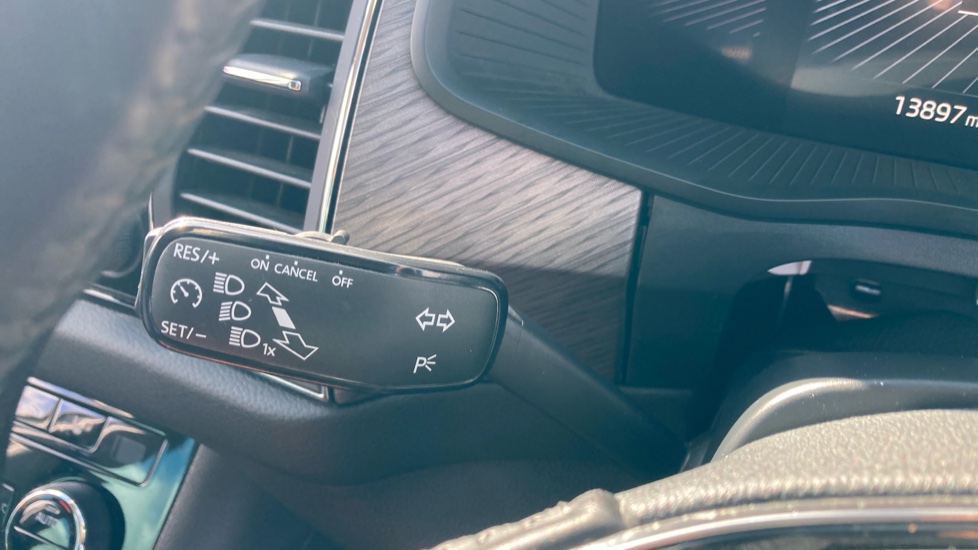 Skoda Kodiaq 1.5 TSI SE L Executive 5dr DSG [7 Seat] Petrol Estate - Image 31