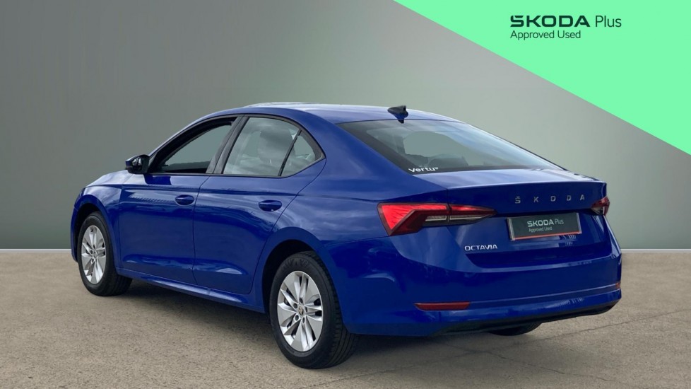 Skoda Octavia 2.0 TDI SE Technology 5dr Diesel Hatchback - Image 3