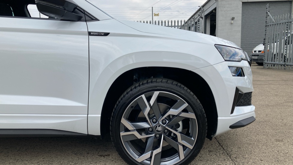 Skoda Karoq 1.5 TSI Sportline Edition 5dr DSG Petrol Estate - Image 5