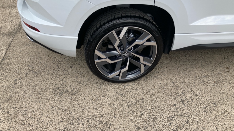Skoda Karoq 1.5 TSI Sportline Edition 5dr DSG Petrol Estate - Image 21