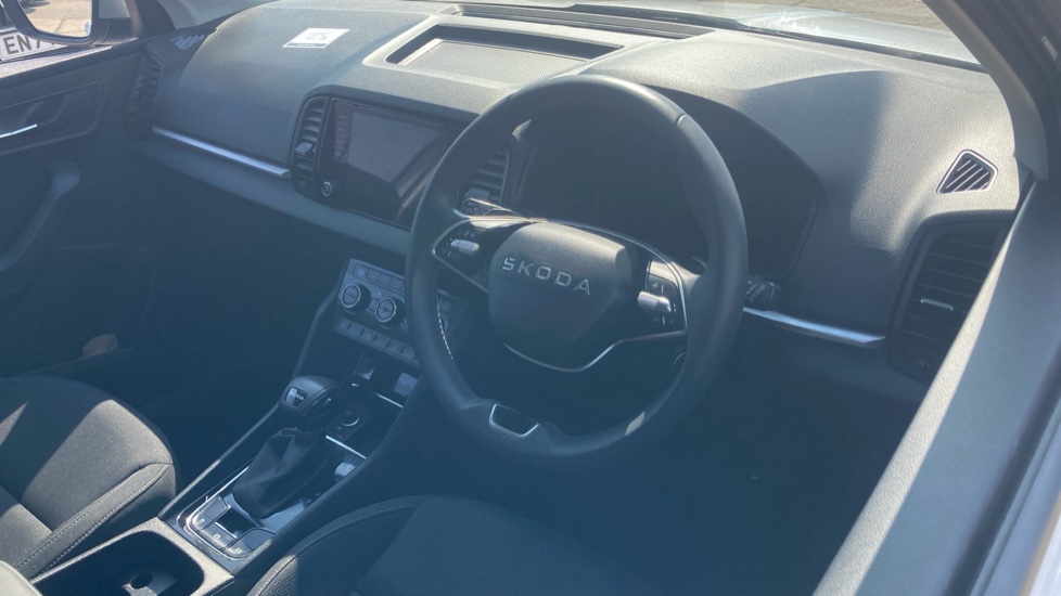 Skoda Karoq 1.5 TSI SE Edition 5dr DSG Petrol Estate - Image 6