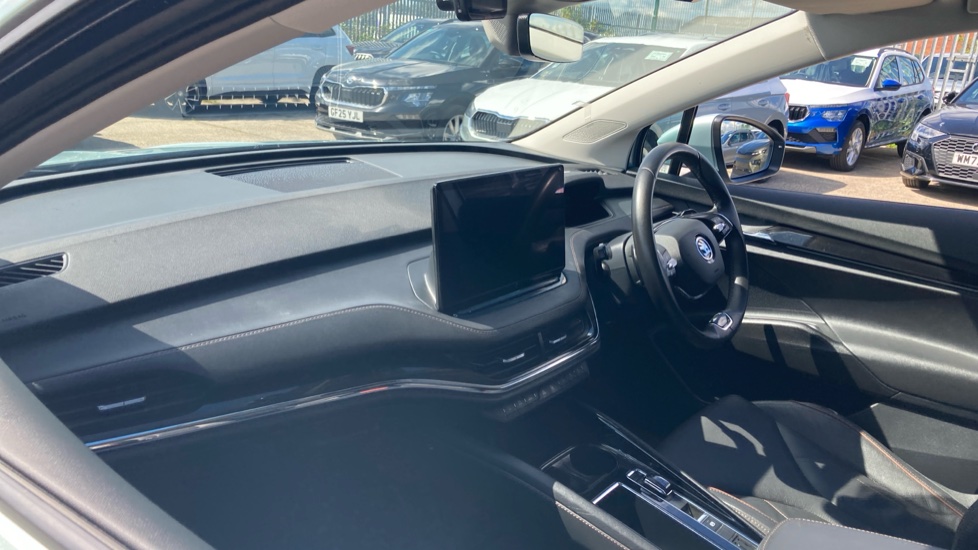Skoda Enyaq 132kW 60 ecoSuite 62kWh 5dr Auto Electric Estate - Image 2