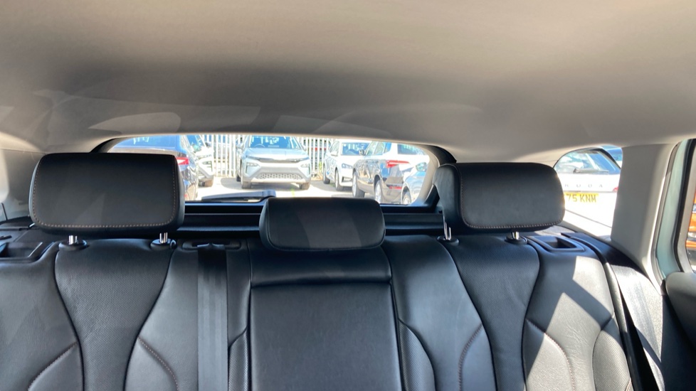 Skoda Enyaq 132kW 60 ecoSuite 62kWh 5dr Auto Electric Estate - Image 16