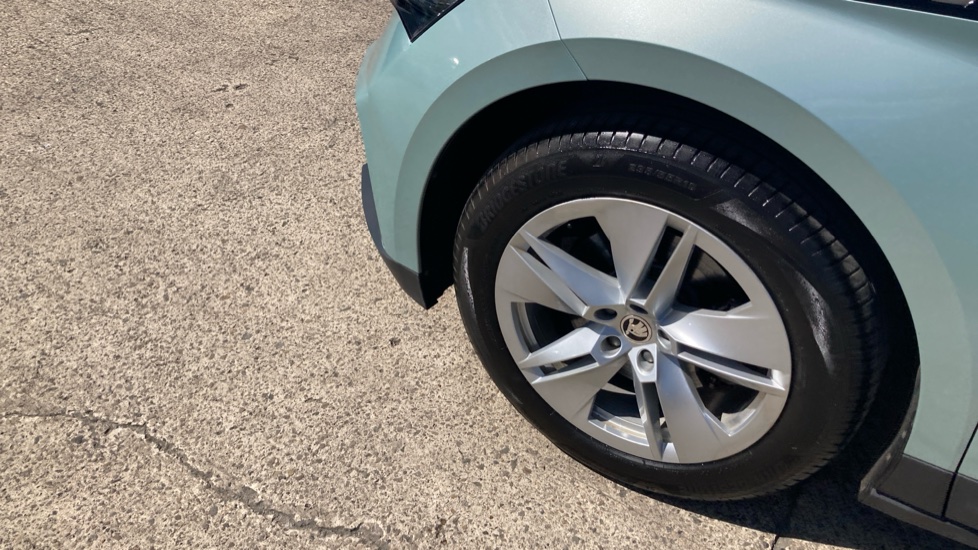 Skoda Enyaq 132kW 60 ecoSuite 62kWh 5dr Auto Electric Estate - Image 23