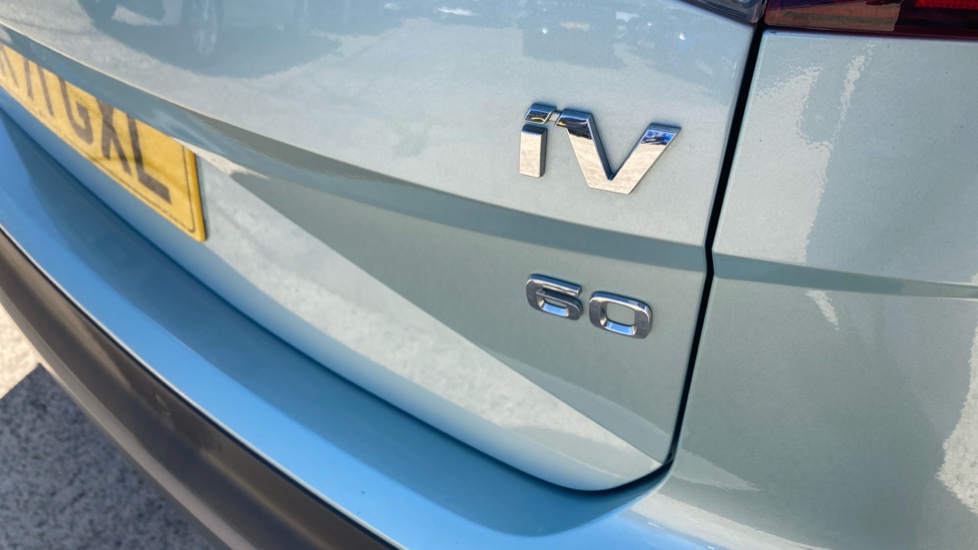 Skoda Enyaq 132kW 60 ecoSuite 62kWh 5dr Auto Electric Estate - Image 35