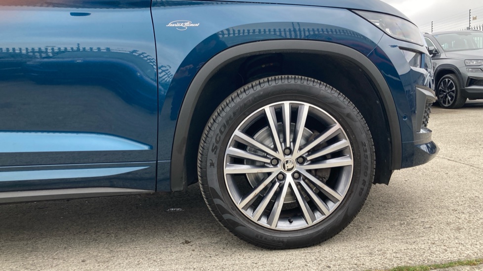 Skoda Kodiaq 2.0 TSI 190 Laurin + Klement 4X4 5dr DSG [7 Seat] Petrol Estate - Image 5