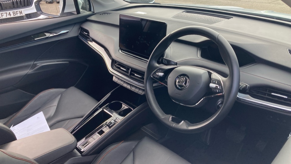 Skoda Enyaq 132kW 60 ecoSuite 62kWh 5dr Auto [120kW] Electric Estate - Image 6