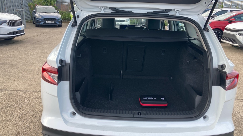 Skoda Enyaq 132kW 60 ecoSuite 62kWh 5dr Auto [120kW] Electric Estate - Image 20