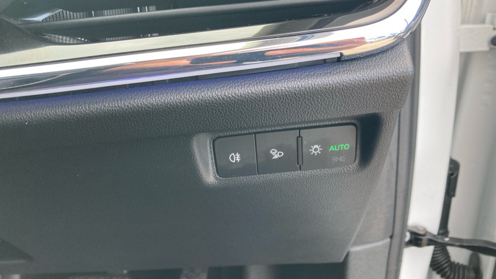 Skoda Enyaq 132kW 60 ecoSuite 62kWh 5dr Auto [120kW] Electric Estate - Image 27