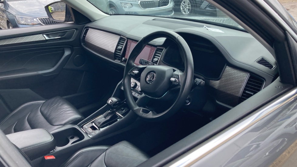 Skoda Kodiaq 1.5 TSI SE L Executive 5dr DSG [7 Seat] Petrol Estate - Image 6