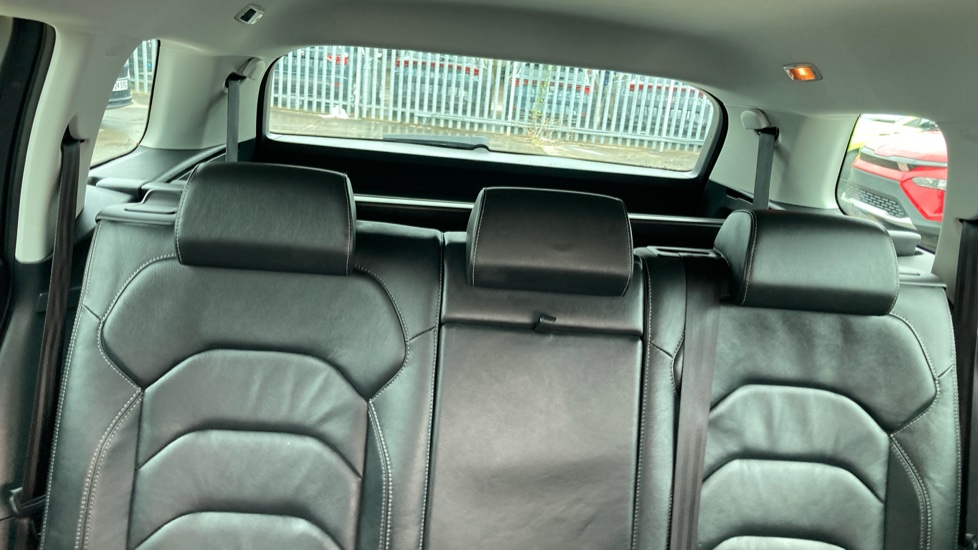 Skoda Kodiaq 1.5 TSI SE L Executive 5dr DSG [7 Seat] Petrol Estate - Image 16