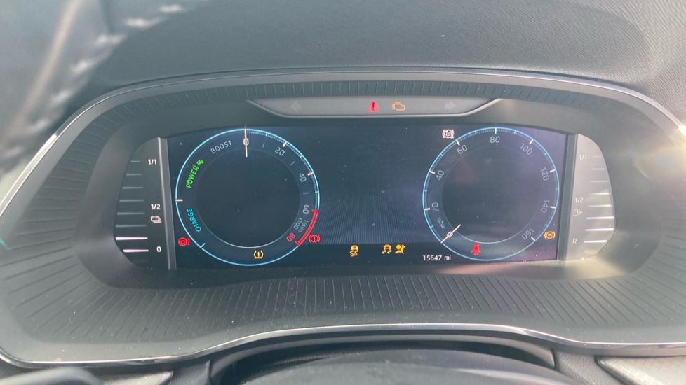 Skoda Octavia 1.4 TSI iV SE Technology DSG 5dr Hatchback - Image 11