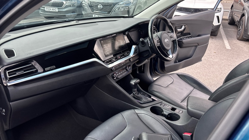 Kia Niro 1.6 GDi Hybrid 4 5dr DCT Hybrid Estate - Image 9