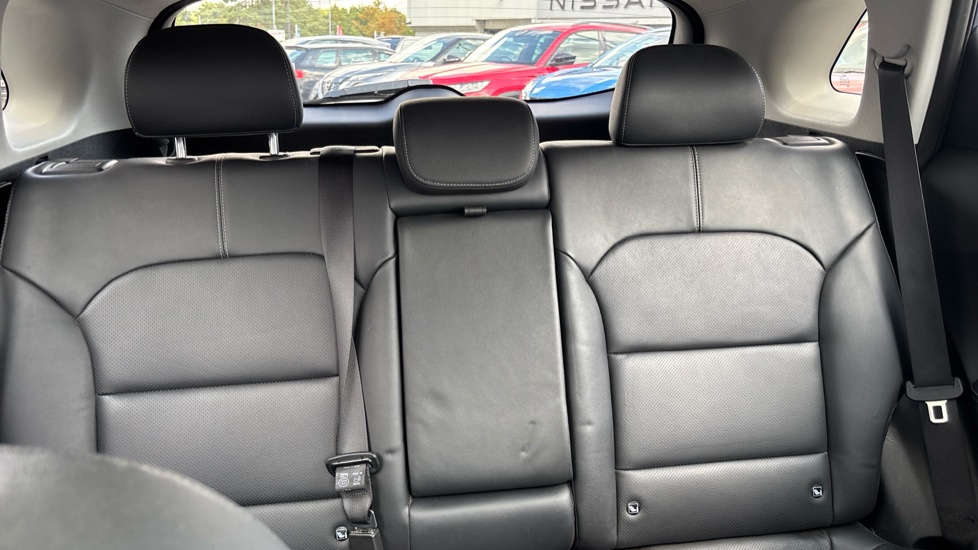 Kia Niro 1.6 GDi Hybrid 4 5dr DCT Hybrid Estate - Image 15