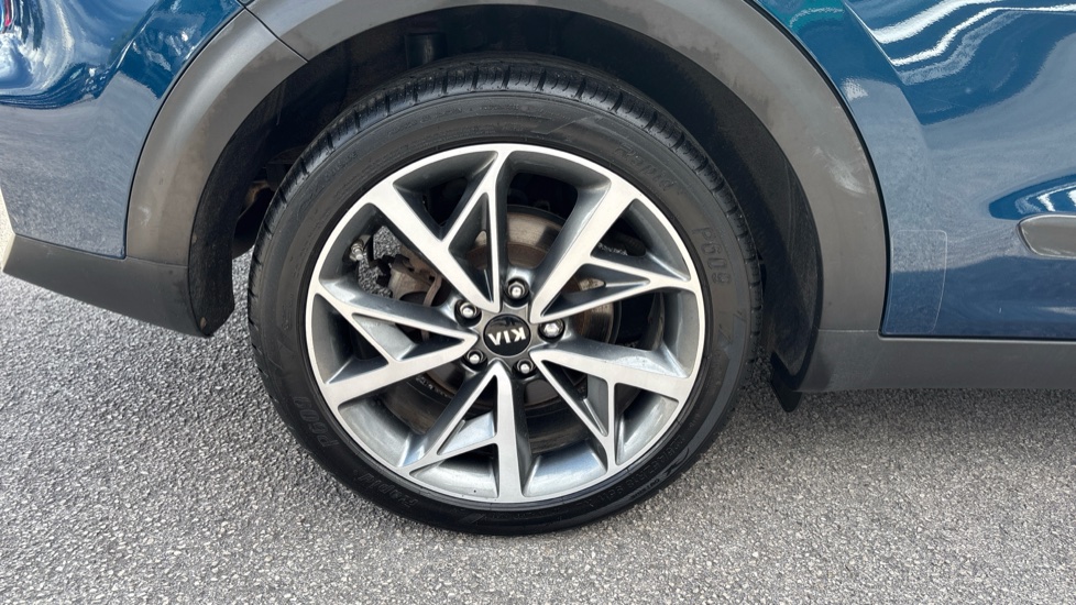 Kia Niro 1.6 GDi Hybrid 4 5dr DCT Hybrid Estate - Image 21