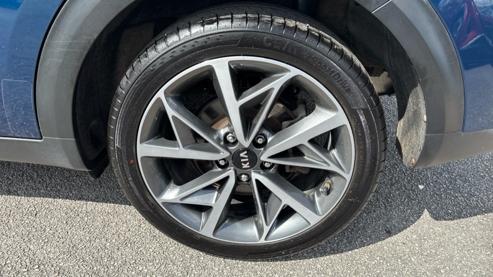 Kia Niro 1.6 GDi Hybrid 4 5dr DCT Hybrid Estate - Image 22