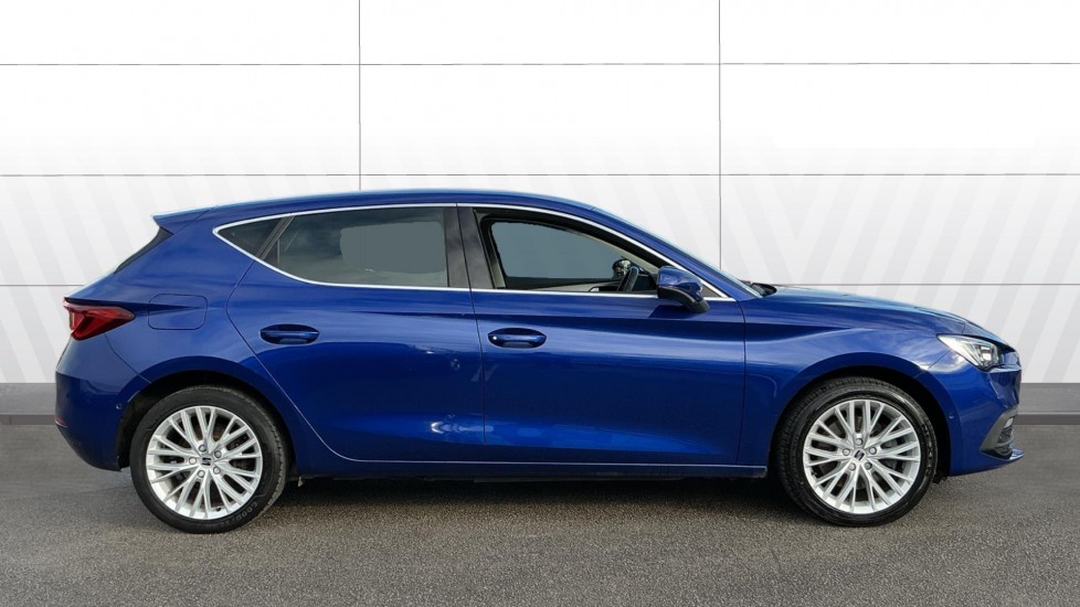 SEAT Leon 1.4 eHybrid Xcellence 5dr DSG Hatchback - Image 5