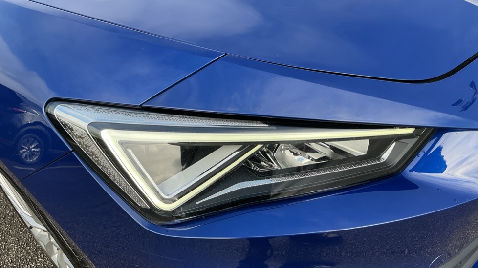 SEAT Leon 1.4 eHybrid Xcellence 5dr DSG Hatchback - Image 21