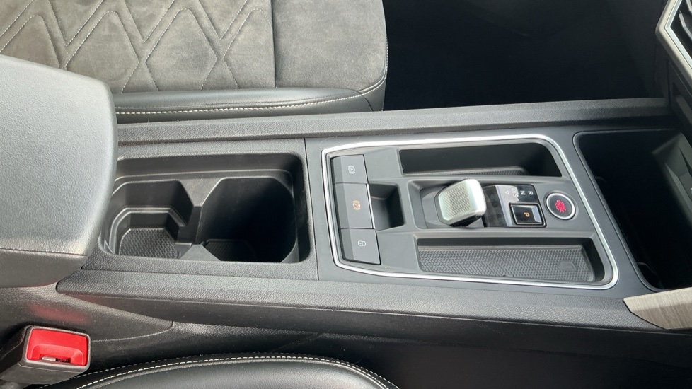 SEAT Leon 1.4 eHybrid Xcellence 5dr DSG Hatchback - Image 40