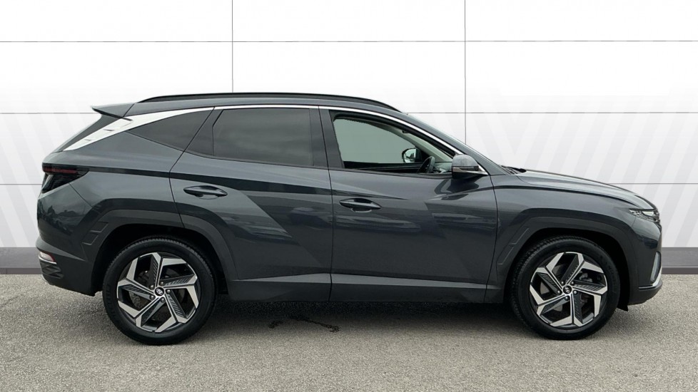 Hyundai TUCSON 1.6 TGDi Hybrid 230 Ultimate 5dr 2WD Auto Hybrid Estate - Image 5