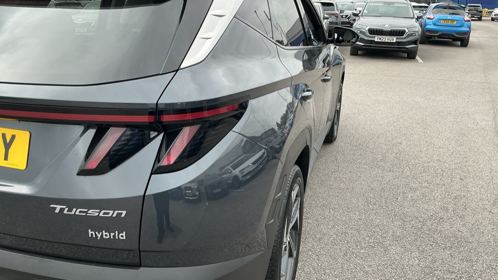 Hyundai TUCSON 1.6 TGDi Hybrid 230 Ultimate 5dr 2WD Auto Hybrid Estate - Image 43
