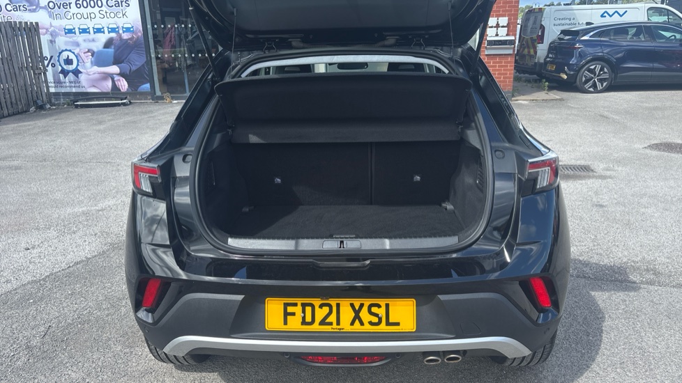 Vauxhall Mokka 1.2 Turbo Elite Nav 5dr Auto Petrol Hatchback - Image 4