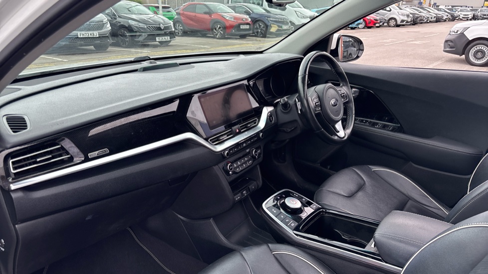 Kia E-Niro 150kW 4+ 64kWh 5dr Auto Electric Estate - Image 9