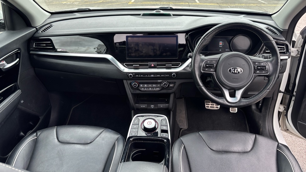 Kia E-Niro 150kW 4+ 64kWh 5dr Auto Electric Estate - Image 10