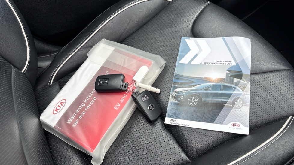 Kia E-Niro 150kW 4+ 64kWh 5dr Auto Electric Estate - Image 19