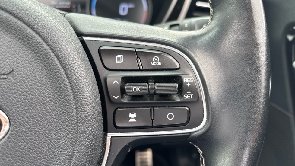 Kia E-Niro 150kW 4+ 64kWh 5dr Auto Electric Estate - Image 21