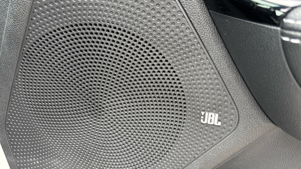 Kia E-Niro 150kW 4+ 64kWh 5dr Auto Electric Estate - Image 28