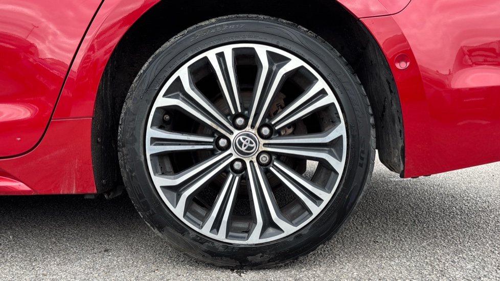 Toyota Corolla 2.0 VVT-i Hybrid Excel 5dr CVT Hybrid Estate - Image 7