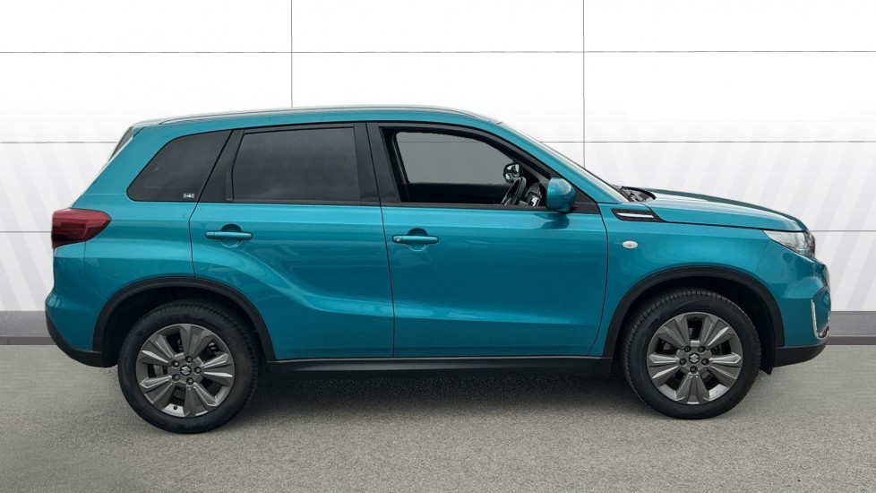 Suzuki Vitara 1.4 Boosterjet 48V Hybrid SZ-T 5dr Petrol Estate - Image 5