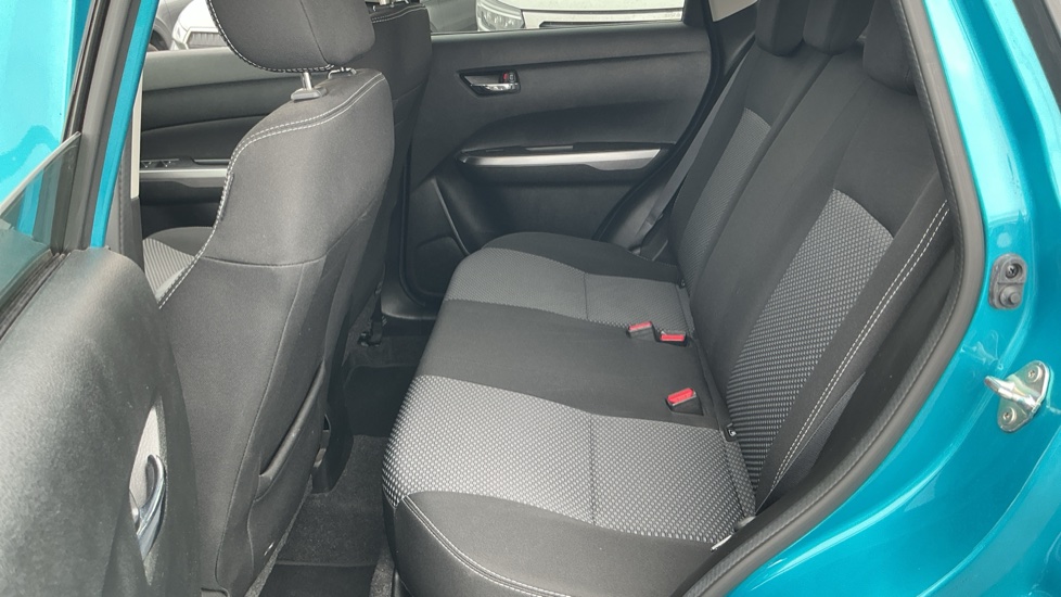 Suzuki Vitara 1.4 Boosterjet 48V Hybrid SZ-T 5dr Petrol Estate - Image 16
