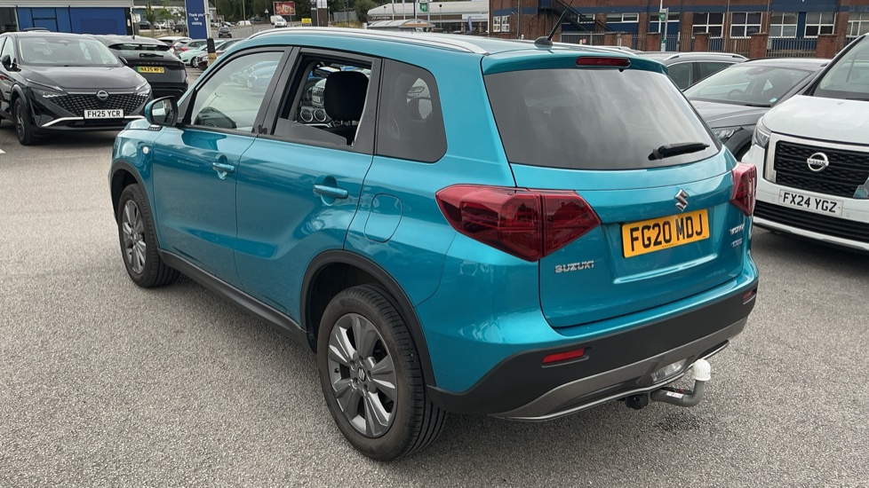 Suzuki Vitara 1.4 Boosterjet 48V Hybrid SZ-T 5dr Petrol Estate - Image 37
