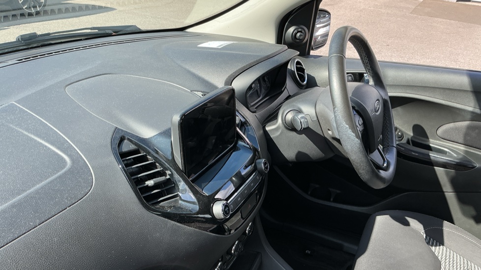 Ford KA+ 1.2 Zetec 5dr Petrol Hatchback - Image 38