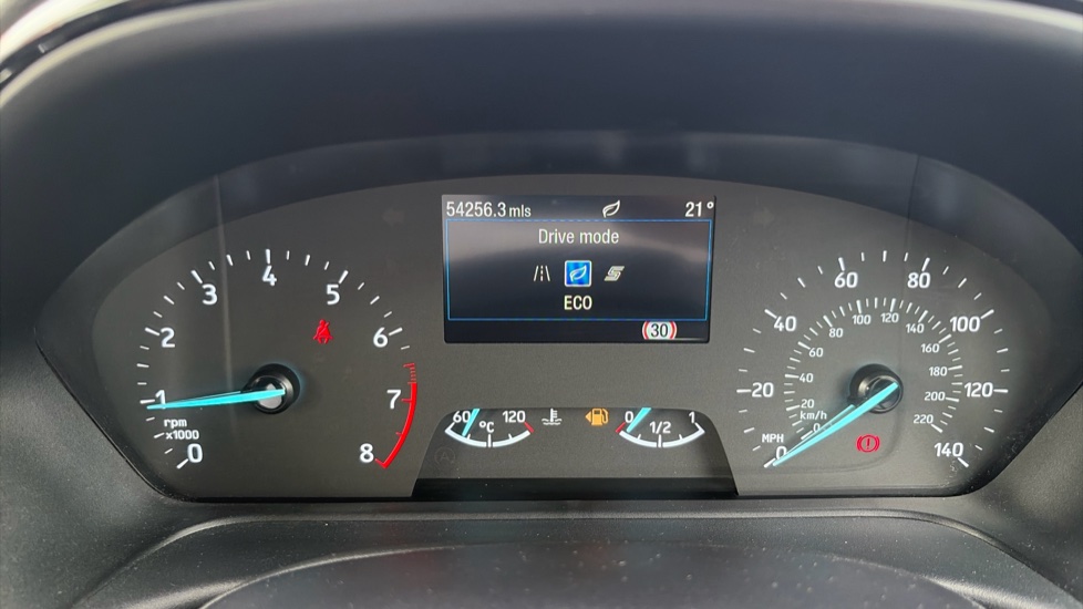 Ford Fiesta 1.0 EcoBoost Titanium 5dr Petrol Hatchback - Image 31