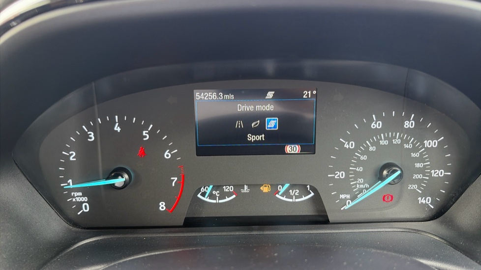 Ford Fiesta 1.0 EcoBoost Titanium 5dr Petrol Hatchback - Image 32
