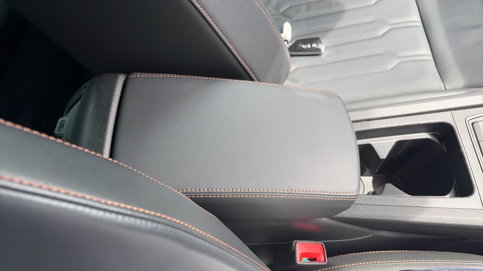 CUPRA Formentor 1.5 TSI 150 V2 5dr DSG Petrol Estate - Image 33