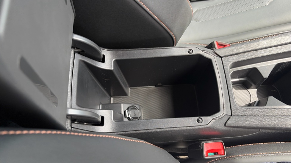 CUPRA Formentor 1.5 TSI 150 V2 5dr DSG Petrol Estate - Image 34