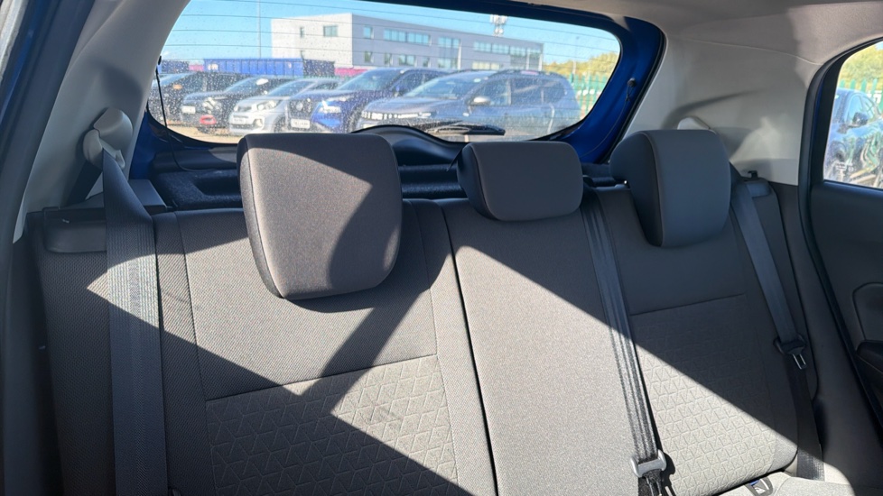 Suzuki Swift 1.2 Mild Hybrid Motion 5dr Petrol Hatchback - Image 15